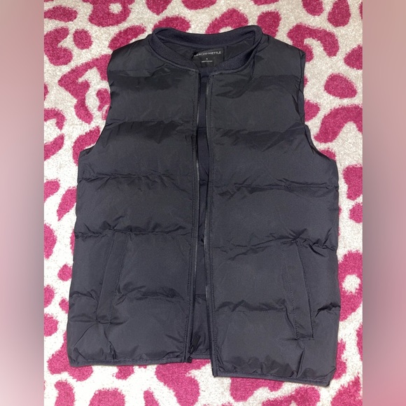 Puffer vest - Picture 1 of 2